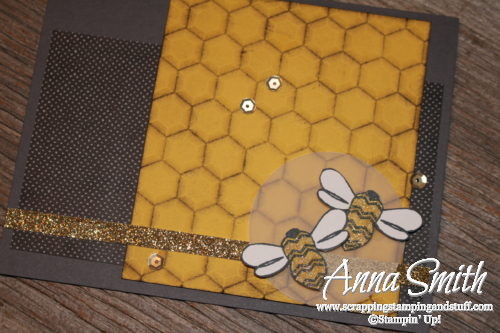 Birthday bee card idea made with Stampin' Up! Pun Intended stamp set and Hexagons embossing folder - Annual catalog 2016-2017