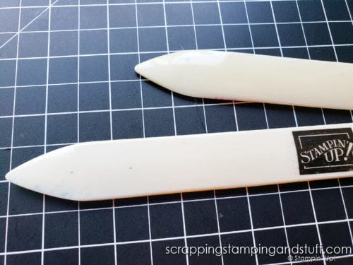 What is a bone folder? It's a tool for scoring and creasing paper, and is a must-have tool for every papercrafter. Learn more here!